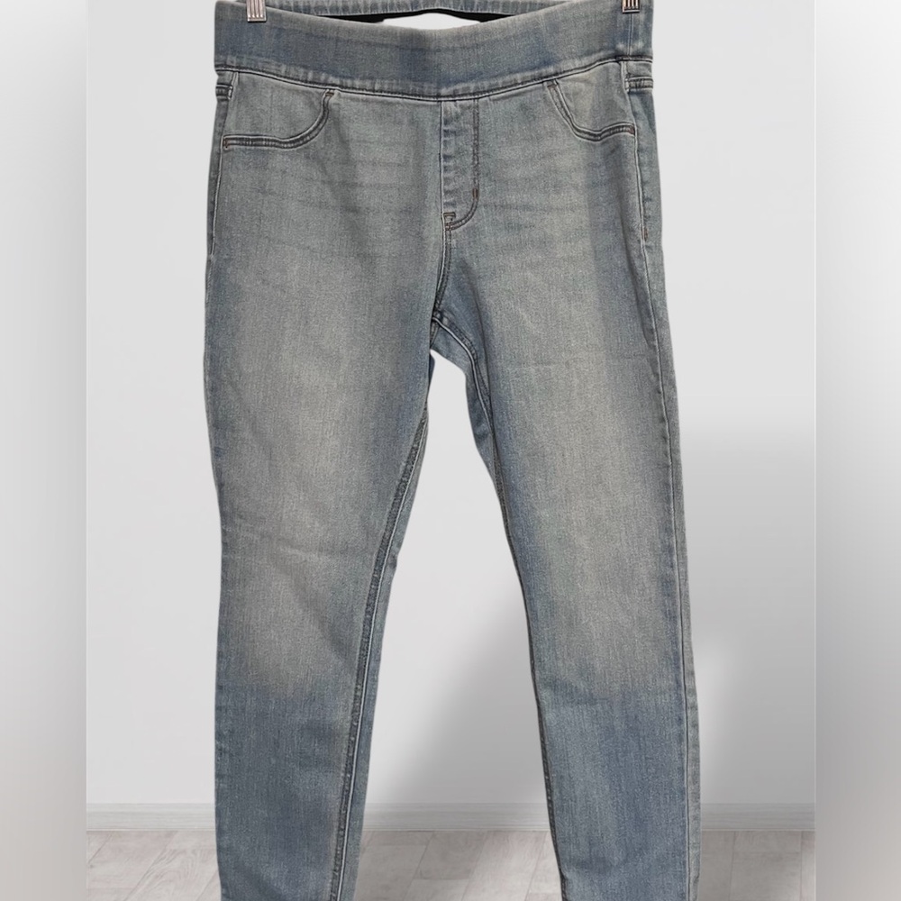 OLD NAVY Mid-Rise Jeggings Adjustable Waist Size 12P NWOT Light Wash Stretch